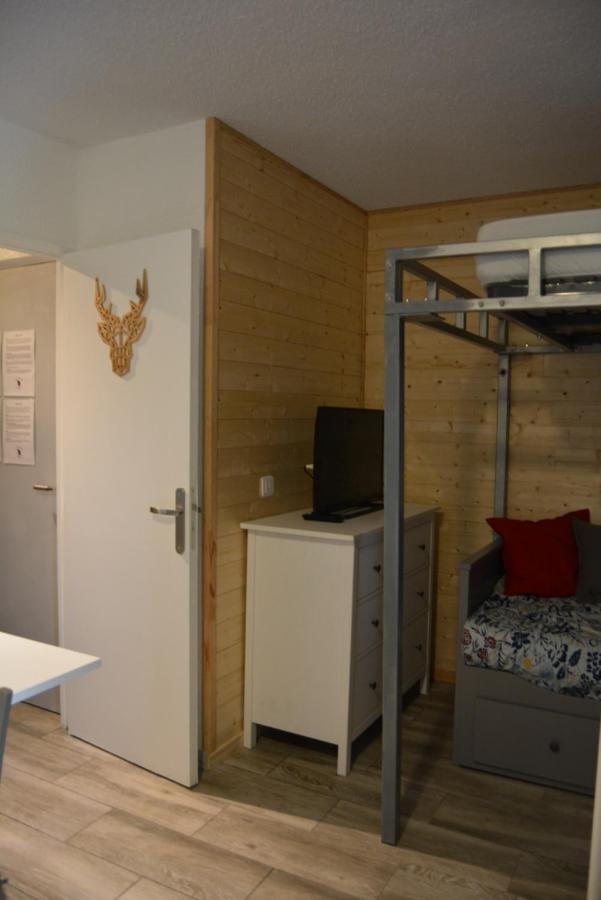 Studio MARMOTTE FONT-ROMEU 4 personnes avec balcon Résidence VAL SOLEIL entièrement rénové en juin 2021 place de PARKING&WIFI gratuite Esterno foto