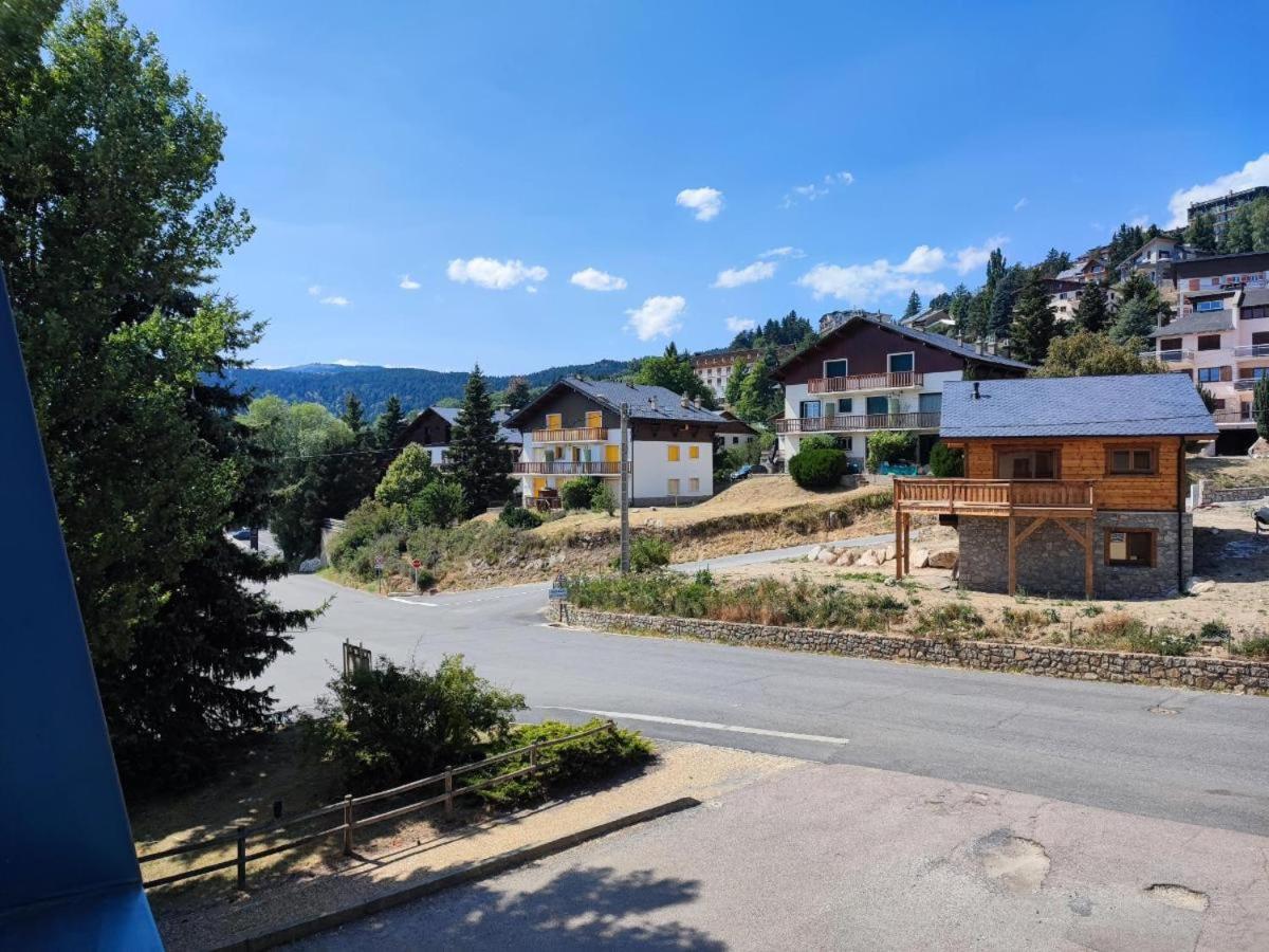 Studio MARMOTTE FONT-ROMEU 4 personnes avec balcon Résidence VAL SOLEIL entièrement rénové en juin 2021 place de PARKING&WIFI gratuite Esterno foto